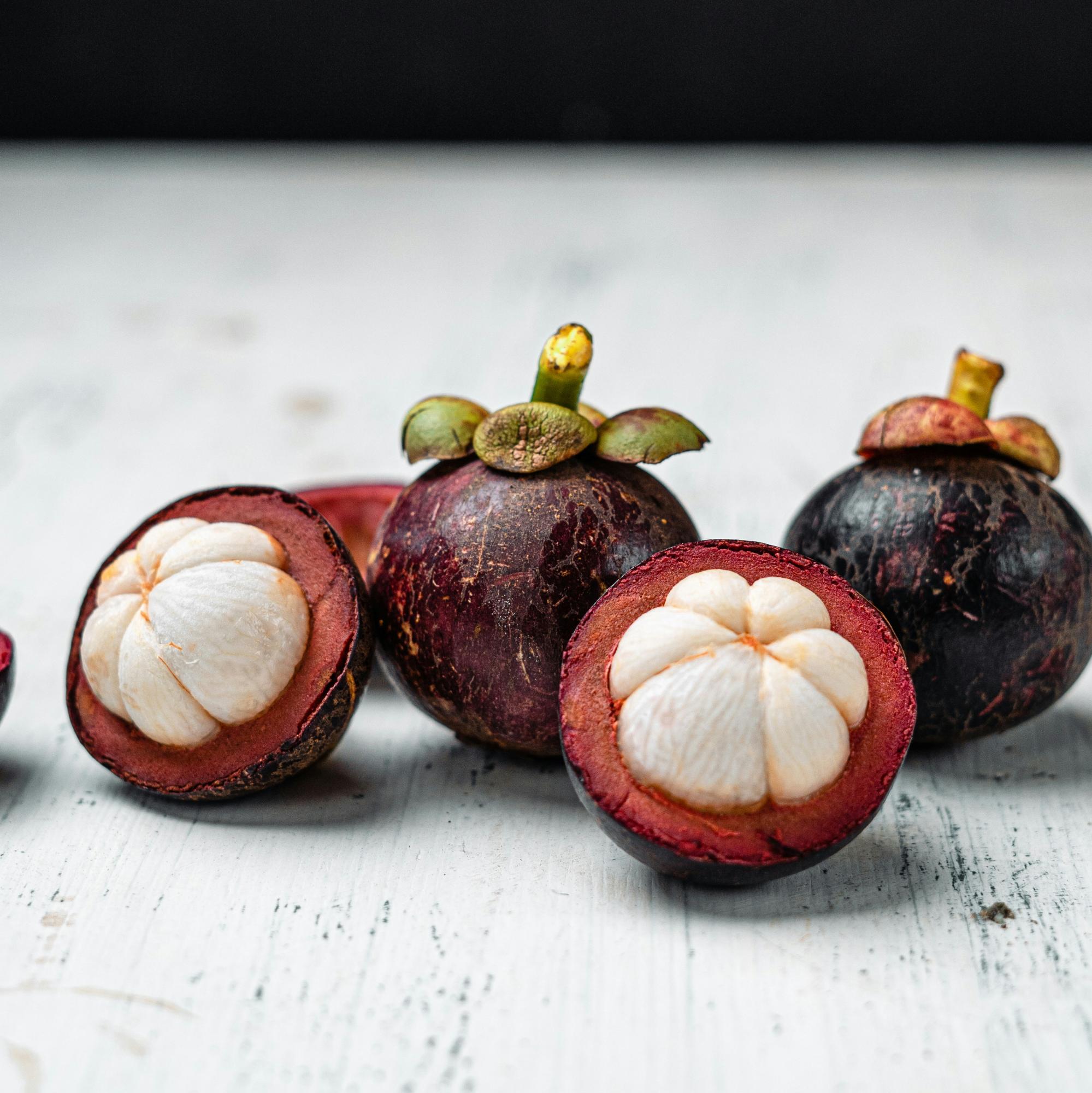 MANGOSTEEN